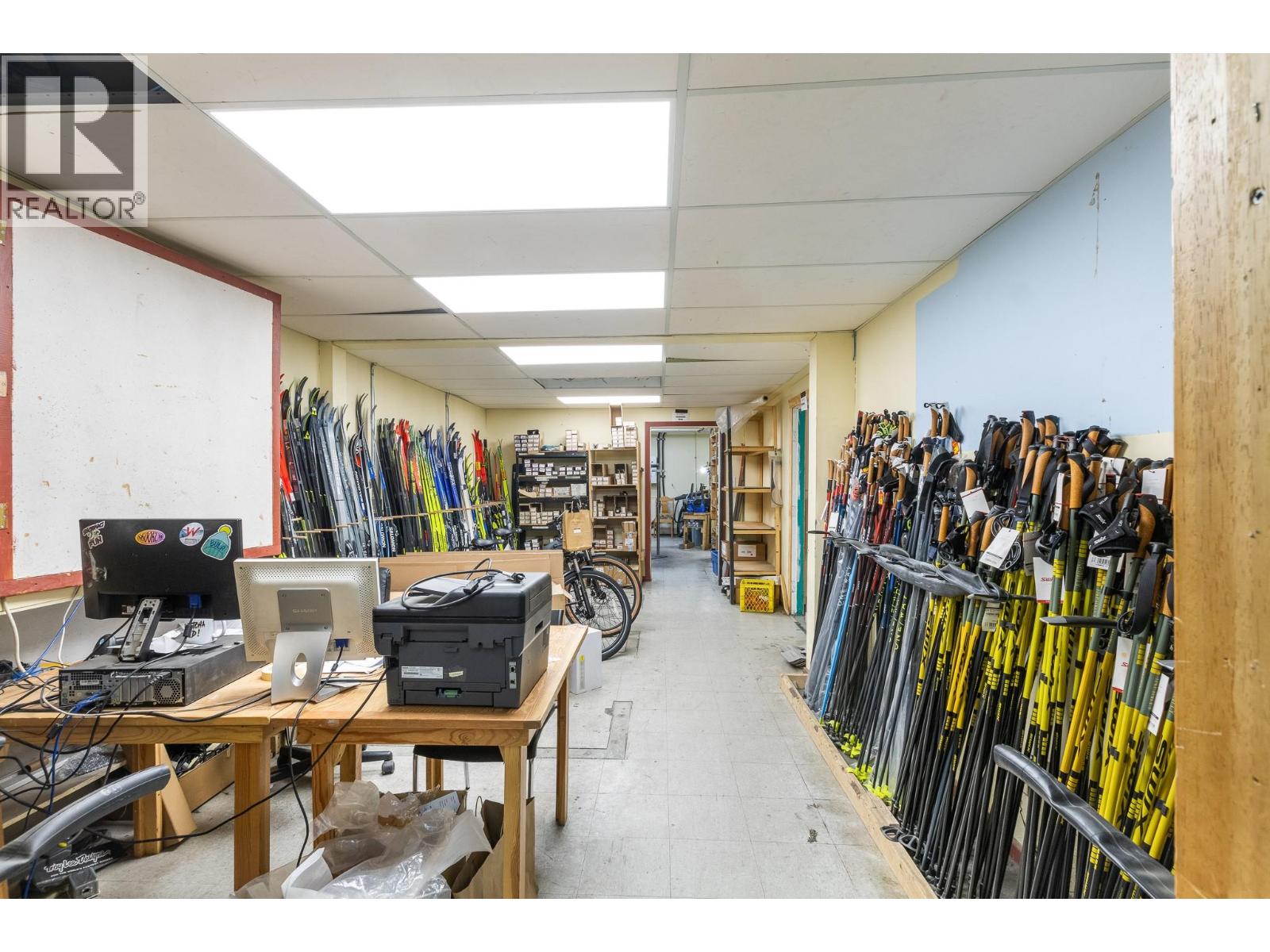  141 Shuswap Street Northeast, Salmon Arm