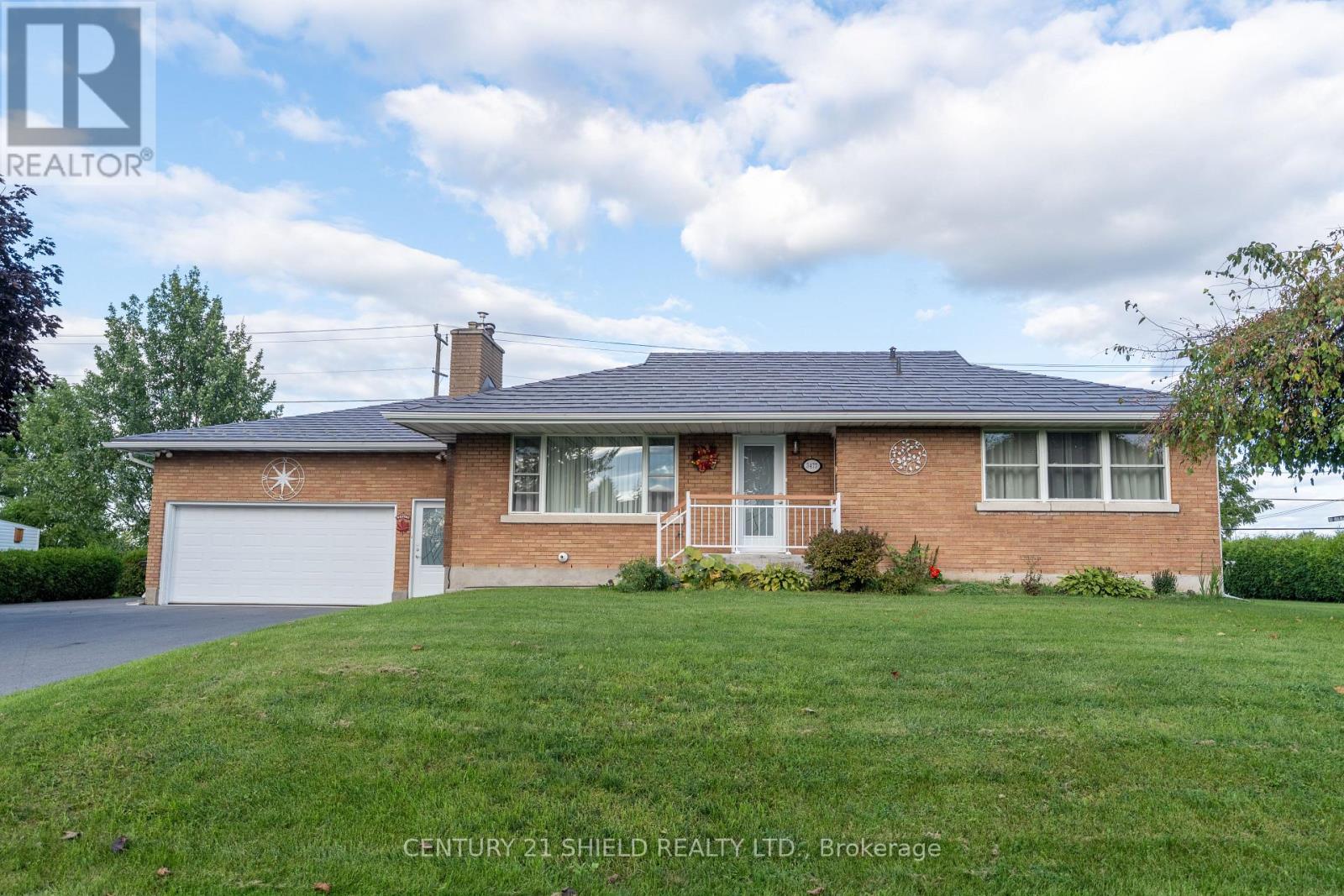 Single Family at 3477 MARYDALE AVENUE