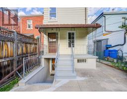 912 Manning Avenue, Toronto, ON M6G2X4 Photo 30