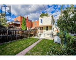 912 Manning Avenue, Toronto, ON M6G2X4 Photo 34