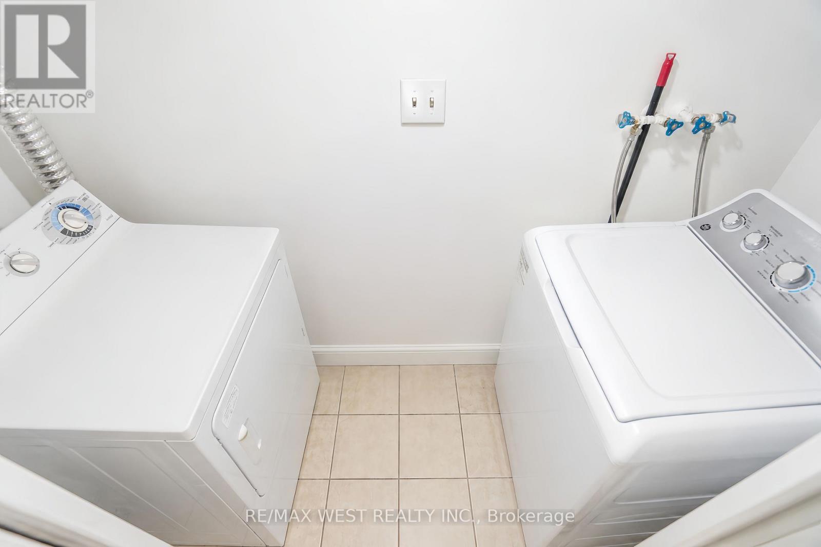 510 - 3300 DON MILLS ROAD, Toronto (Don Valley Village) — photo 9