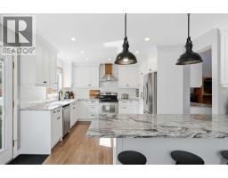 4pc Bathroom - 196 Riverview Close Se, Calgary, AB T2C4C6 Photo 8
