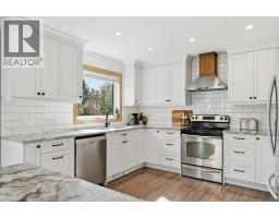 Bedroom - 196 Riverview Close Se, Calgary, AB T2C4C6 Photo 9