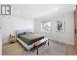 22 Connaught Avenue, Toronto, ON M4L2V9 Photo 15