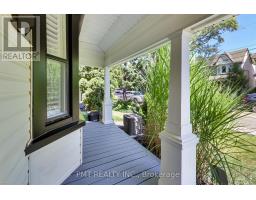 22 Connaught Avenue, Toronto, ON M4L2V9 Photo 31