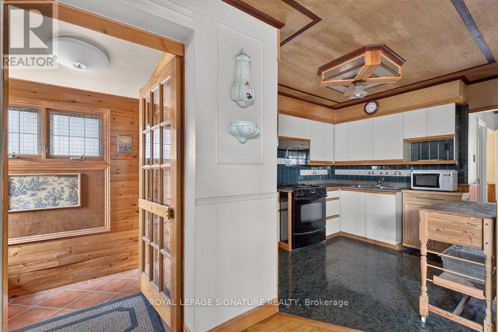 20 TIAGO AVENUE - 13
