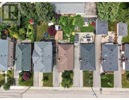 20 Tiago Ave Avenue, Toronto, ON M4B2A1 Photo 32