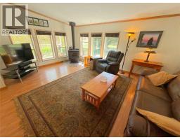 1094 Highway 5a, Princeton, BC V0X1W0 Photo 16