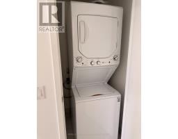 1613 - 4010 Eglinton Avenue, Toronto, ON M9A4M2 Photo 8