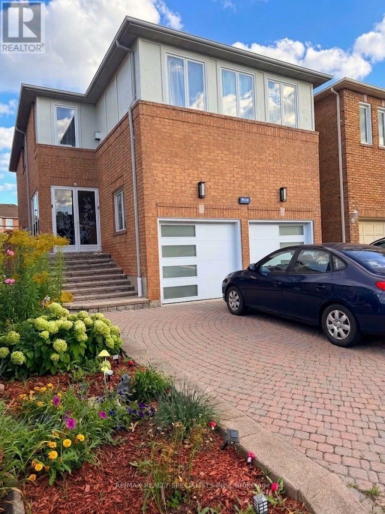 828 CARDINGTON STREET, Mississauga (East Credit) — photo 2