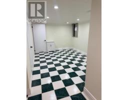 828 Cardington Street, Mississauga, ON L5V1Z6 Photo 6