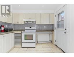 41 Roncesvalles Avenue, Toronto, ON M6R2K4 Photo 11