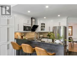1654 Casablanca Circle, Mississauga, ON L5N8G2 Photo 11