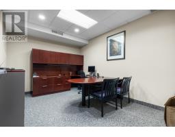 305 Church Street, Oakville, ON L6J7T2 Photo 11