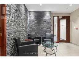 305 Church Street, Oakville, ON L6J7T2 Photo 19
