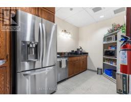 305 Church Street, Oakville, ON L6J7T2 Photo 23