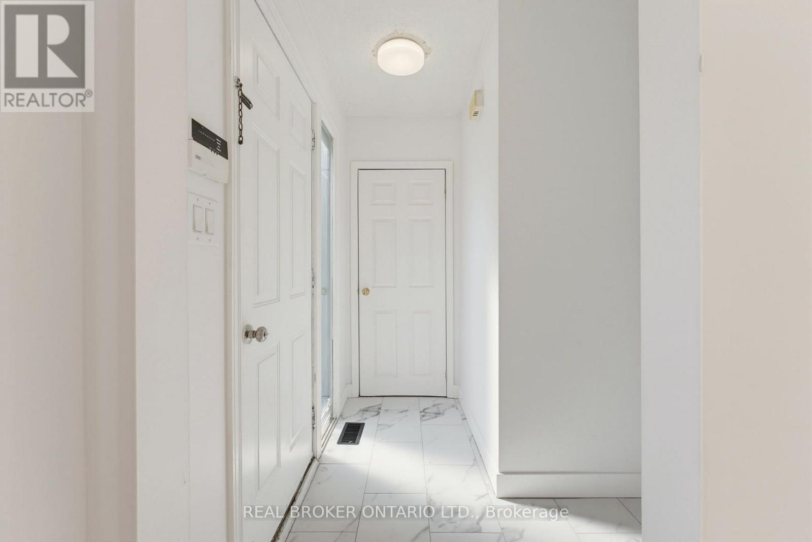 805 TATE AVENUE - 3
