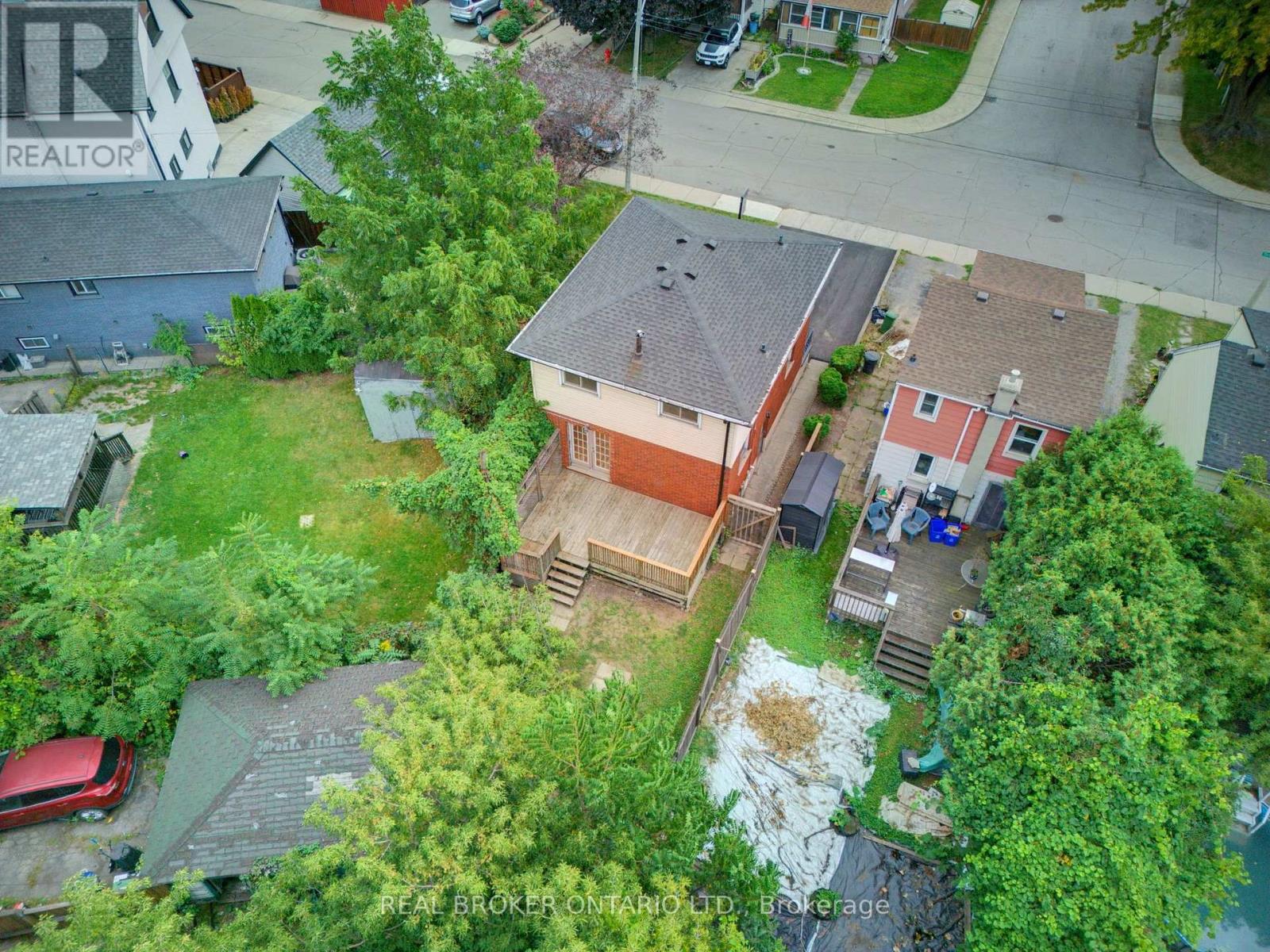 805 TATE AVENUE - 37