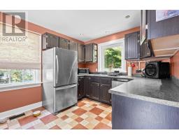 11 Dunolly Street, Dartmouth, NS B2Y2Z6 Photo 9