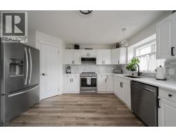 Bedroom - 341 Diefenbaker Drive, Fort Mcmurray, AB T9K2K1 Photo 11
