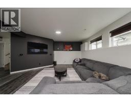 341 Diefenbaker Drive, Fort Mcmurray, AB T9K2K1 Photo 32