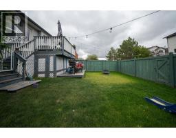 341 Diefenbaker Drive, Fort Mcmurray, AB T9K2K1 Photo 42
