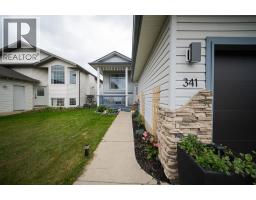 341 Diefenbaker Drive, Fort Mcmurray, AB T9K2K1 Photo 47
