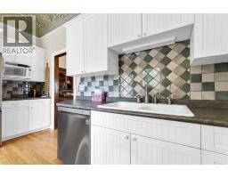 379 5 Street Se, Medicine Hat, AB T1A0M7 Photo 17
