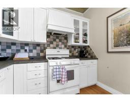 379 5 Street Se, Medicine Hat, AB T1A0M7 Photo 18