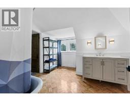 379 5 Street Se, Medicine Hat, AB T1A0M7 Photo 30