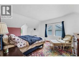379 5 Street Se, Medicine Hat, AB T1A0M7 Photo 28