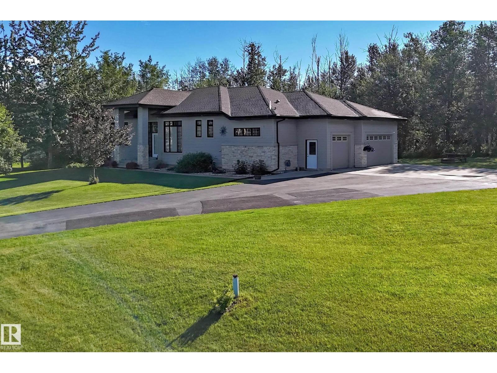 #7 53216 RGE ROAD 264 - 3