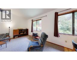 180 Gabriola Cres, Gabriola Island, BC V0R1X1 Photo 10