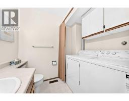 Furnace - 4008 46 Street Sw, Calgary, AB T3E6P3 Photo 13