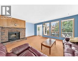4008 46 Street SW - photo 2