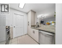 210 5281 Oakmount Crescent, Burnaby, BC V5H4S7 Photo 11