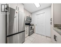 210 5281 Oakmount Crescent, Burnaby, BC V5H4S7 Photo 9