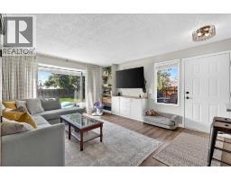 227 Lynnwood Drive SE - photo 4