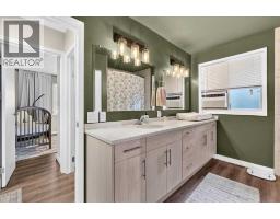 227 Lynnwood Drive SE - photo 18