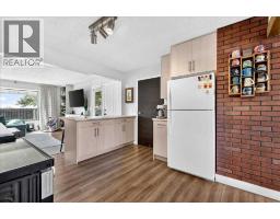 227 Lynnwood Drive SE - photo 11