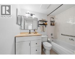 210 5281 Oakmount Crescent, Burnaby, BC V5H4S7 Photo 18
