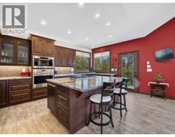 Recreation room - 4780 56 Street Nw, Salmon Arm, BC V1E0B1 Photo 10