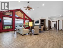 Bedroom - 4780 56 Street Nw, Salmon Arm, BC V1E0B1 Photo 6