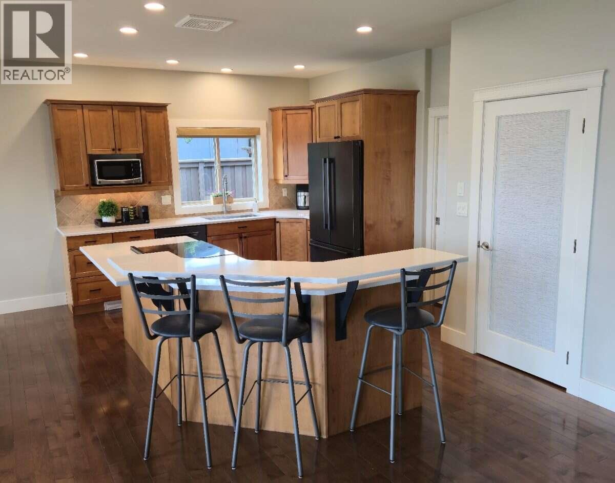 7958 MCCALLUM VIEW Drive - Image 11