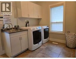 Laundry room - 7958 Mccallum View Drive, Grand Forks, BC V0H1H2 Photo 12