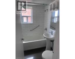 2 Grant Boulevard Unit# 8, Hamilton, ON L9H4L4 Photo 7