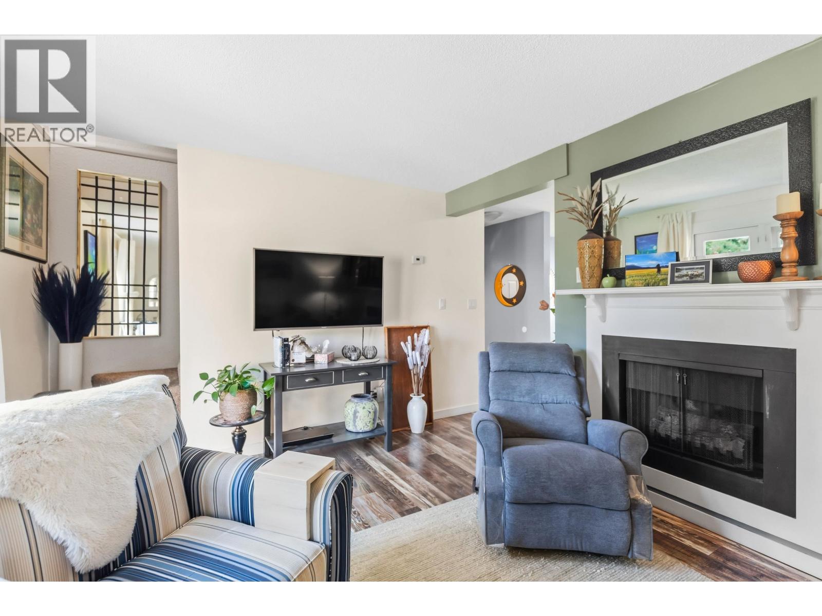 Photo 10 of 25 — 7670 MCMASTER PLACE · Prince George, BC