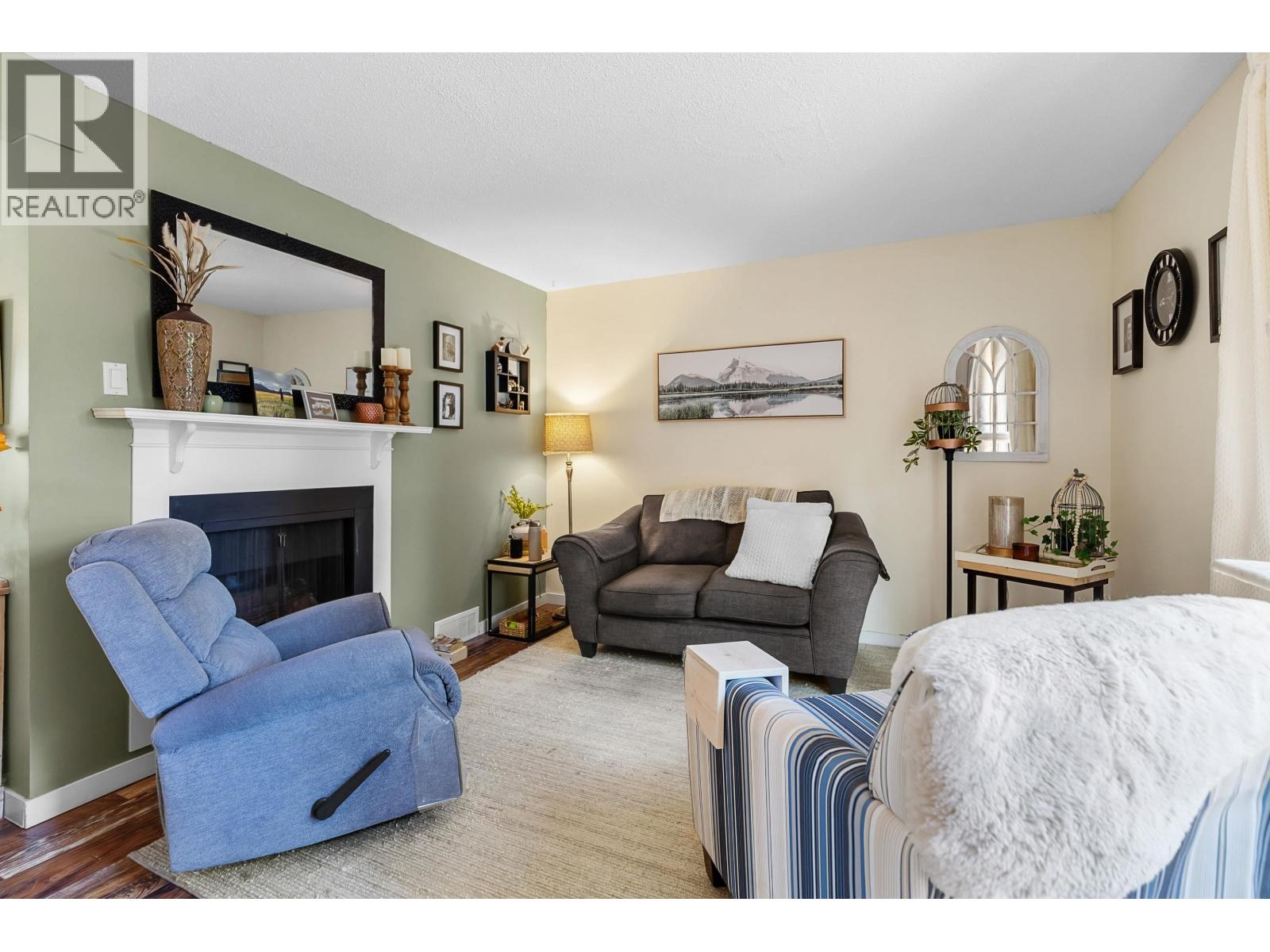 Photo 9 of 25 — 7670 MCMASTER PLACE · Prince George, BC
