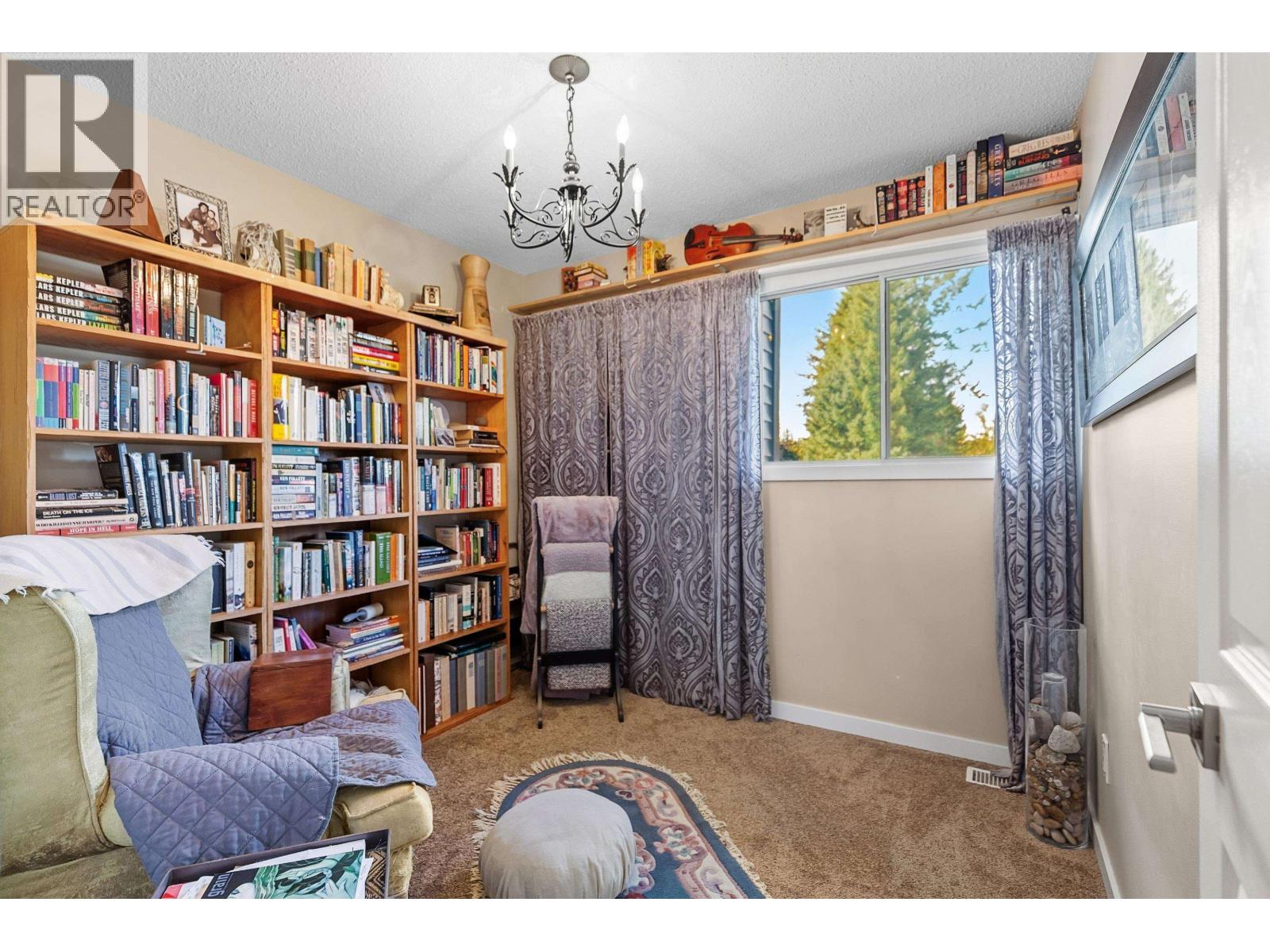 Photo 11 of 25 — 7670 MCMASTER PLACE · Prince George, BC