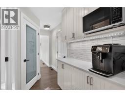 8030 County Rd 15, Essex, ON N8M2X6 Photo 27